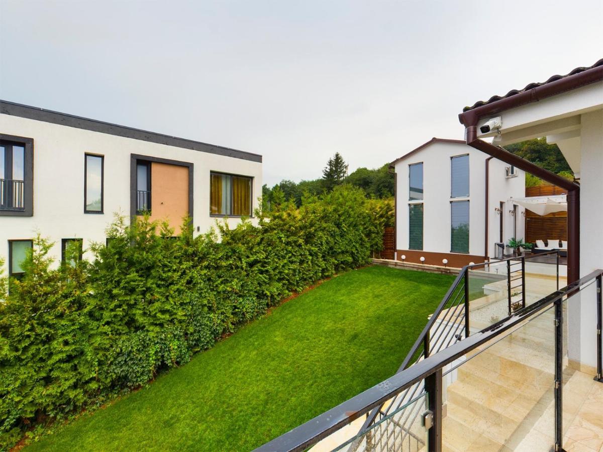 Consuela Residence Feleacu Exterior photo