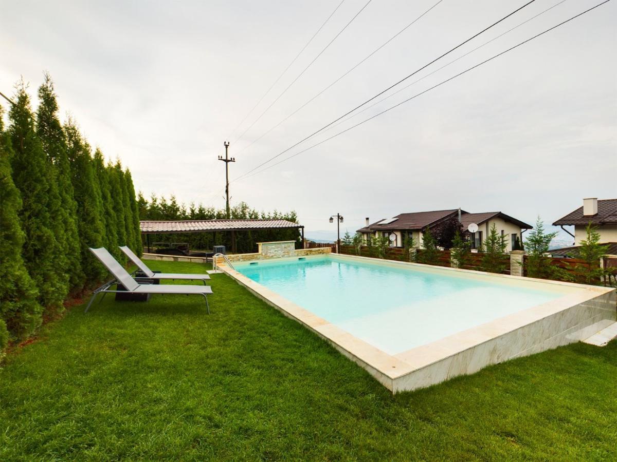 Consuela Residence Feleacu Exterior photo